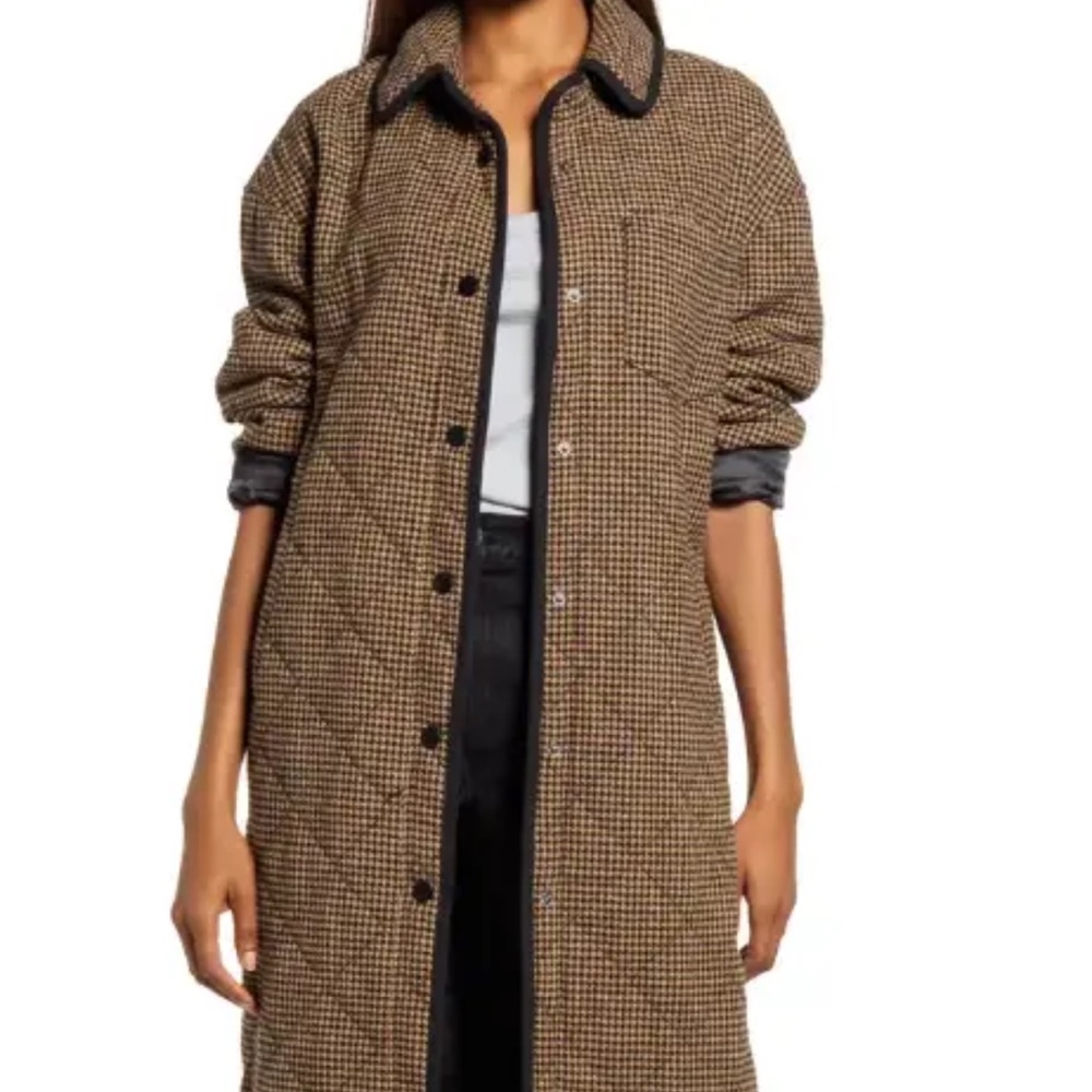 COPY - Treasure & Bond Houndstooth Quilted Long Coat in Beige